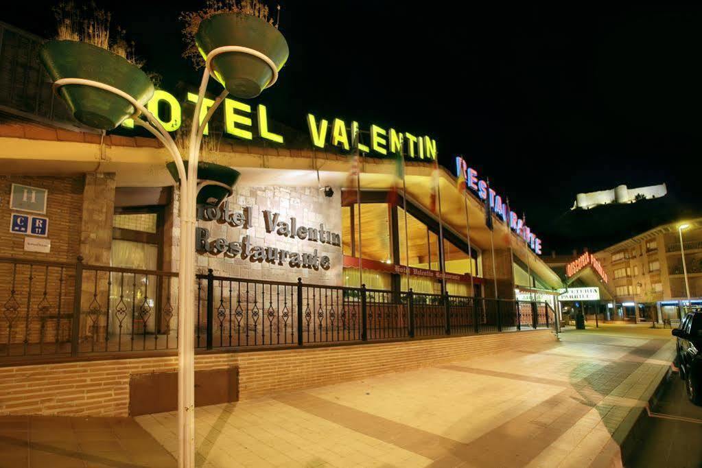 Aguilar de Campóo Hotel Valentin المظهر الخارجي الصورة